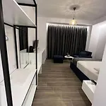 Hotel D&d Ksamil
